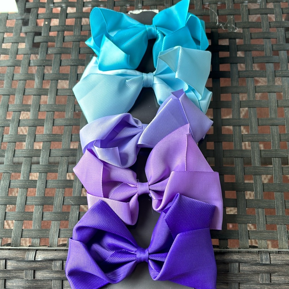 Hair Bows/Set of 5/NWOT
